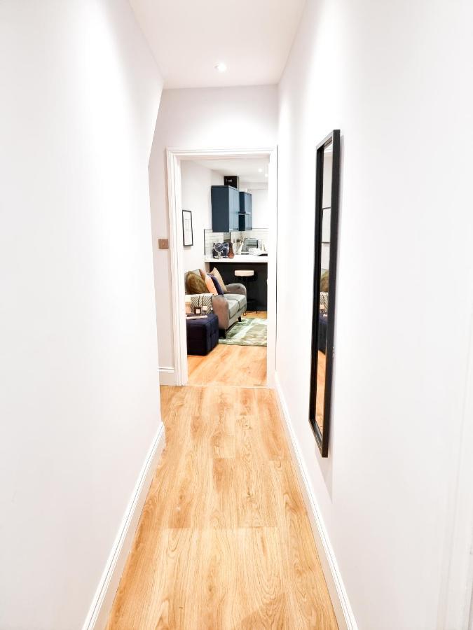Gorgeous Newly Renovated 2 Double Bed Flat Διαμέρισμα Σουόνσι Εξωτερικό φωτογραφία